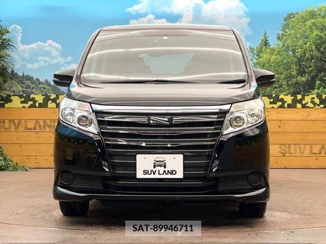 Toyota NOAH 2016-04 321475-15