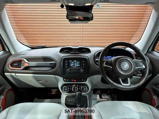 Jeep RENEGADE 2015-09 273389-1