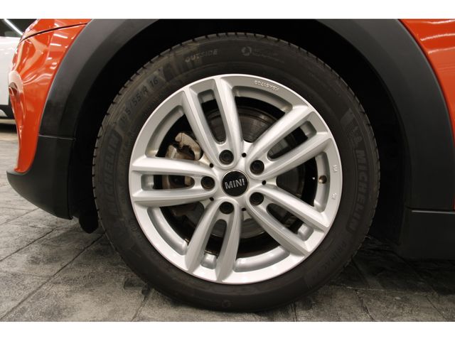 Bmw MINI 2018-11 10157-28