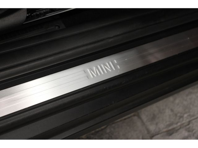 Bmw MINI 2018-11 10157-19