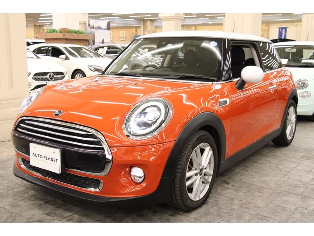 Bmw MINI 2018-11 10157-22