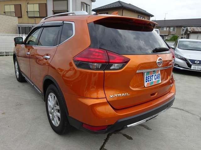 Nissan X-TRAIL 2017-05 14964-2