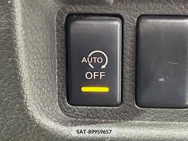 Nissan CUBE 2013-04 295694-7