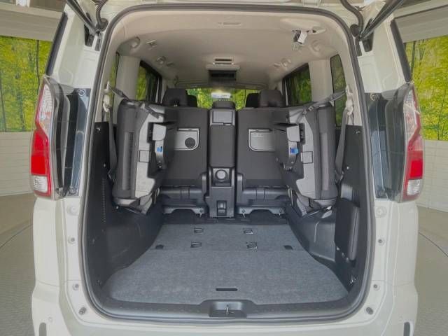 Nissan SERENA 2019-04 192484-11