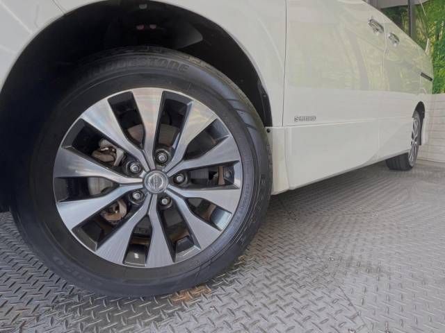 Nissan SERENA 2019-04 192484-14