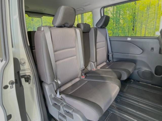 Nissan SERENA 2019-04 192484-9