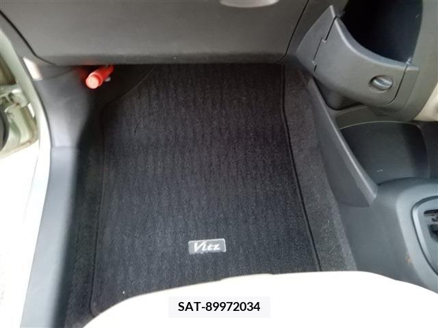 Toyota VITZ 2007-02 207070-9