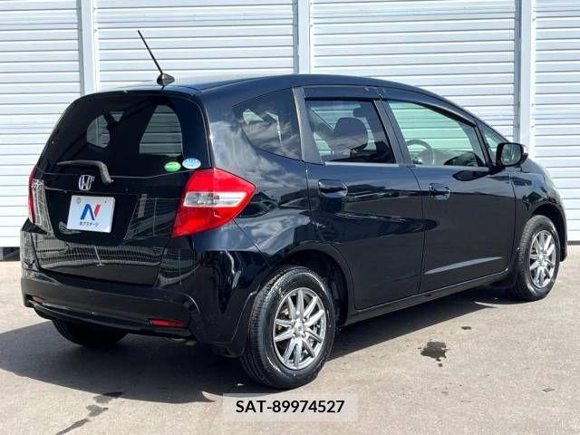 Honda FIT 2013-08 390833-17
