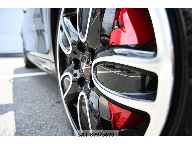 Bmw MINI 2018-06 331979-11