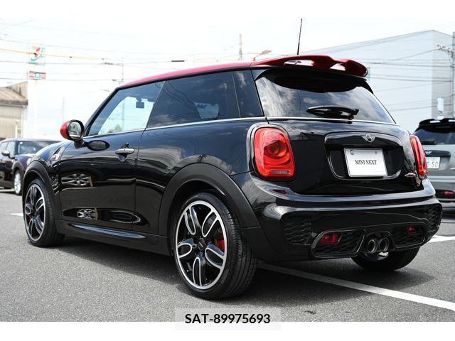 Bmw MINI 2018-06 331979-7