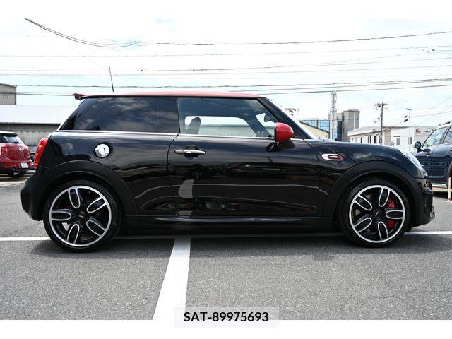 Bmw MINI 2018-06 331979-3