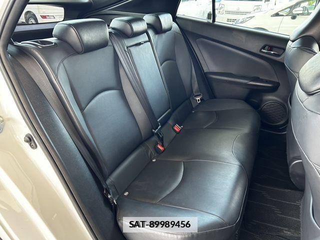 Toyota PRIUS 2021-07 228473-12