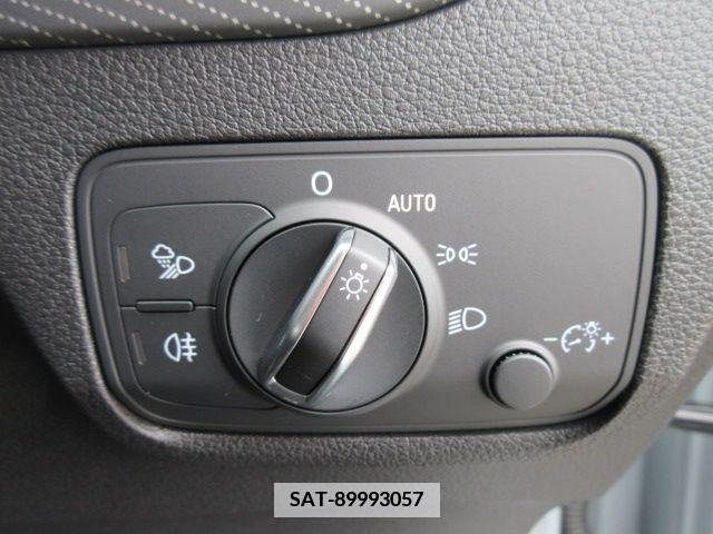 Audi Q2 2021-10 335419-15