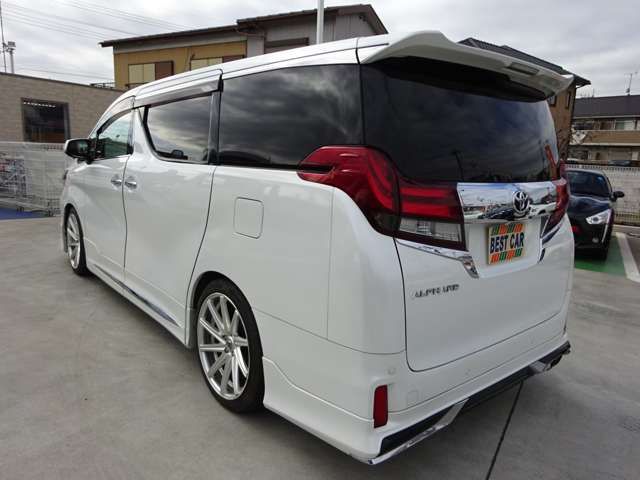 Toyota ALPHARD 2016-07 195330-2