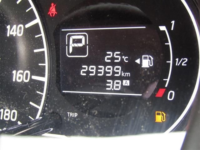 Nissan NOTE 2017-09 24437-26