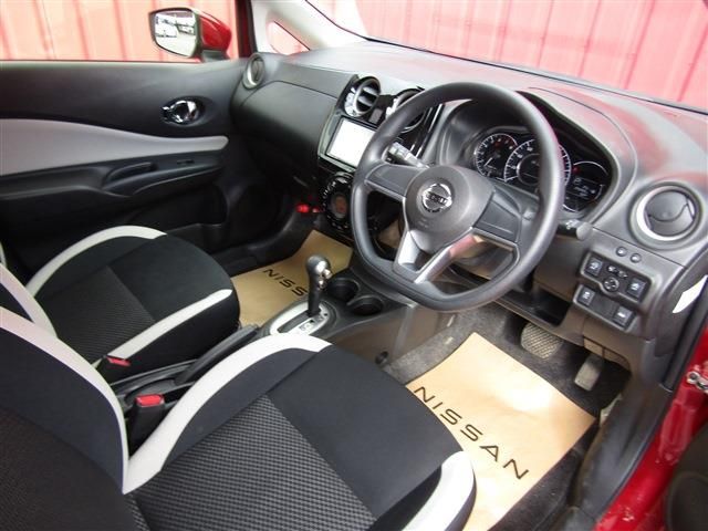Nissan NOTE 2017-09 24437-3