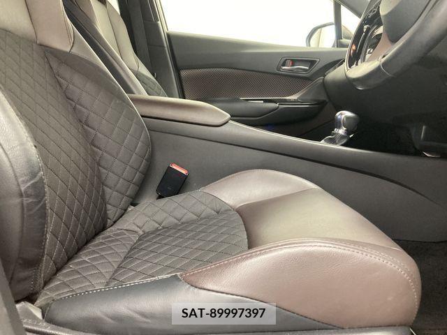 Toyota C-HR 2017-09 264245-5