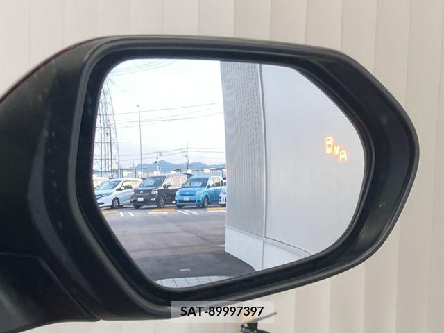Toyota C-HR 2017-09 264245-18