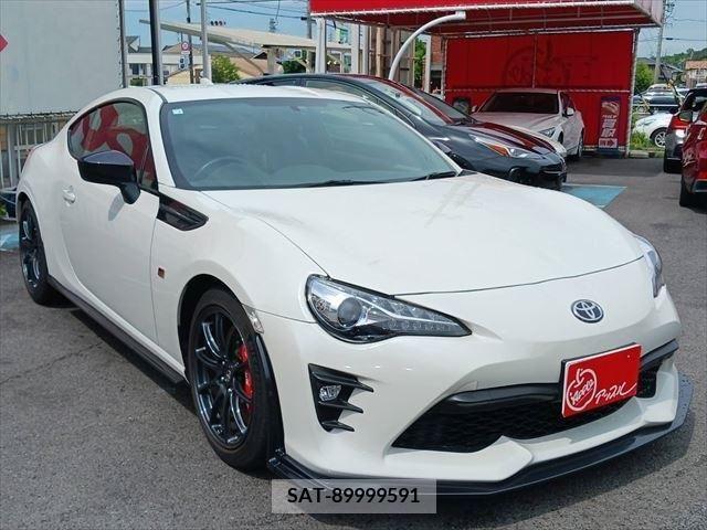 Toyota 86 2018-02 332571-13