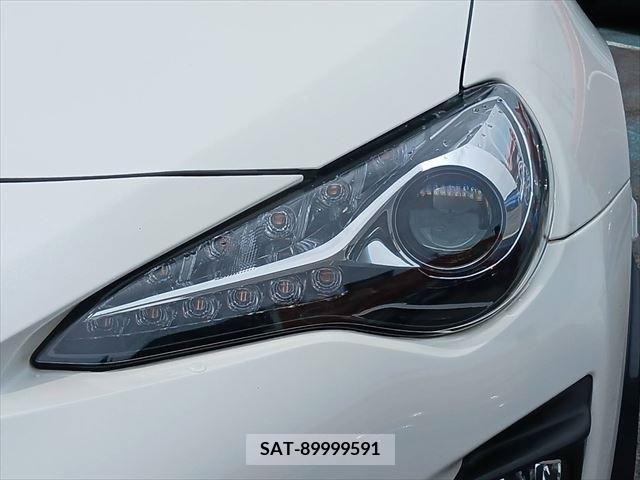 Toyota 86 2018-02 332571-19