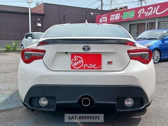 Toyota 86 2018-02 332571-15