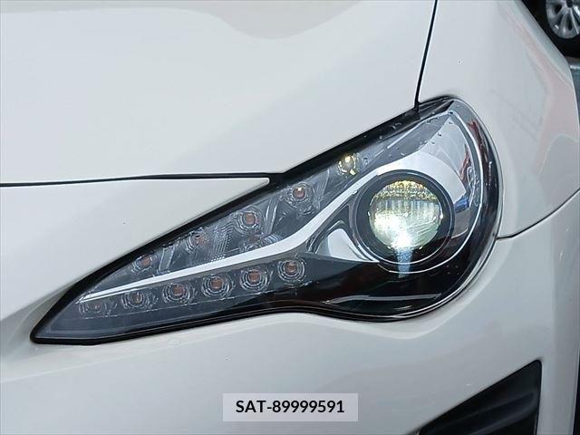 Toyota 86 2018-02 332571-10