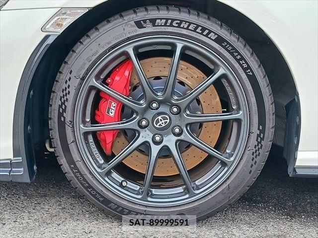 Toyota 86 2018-02 332571-25
