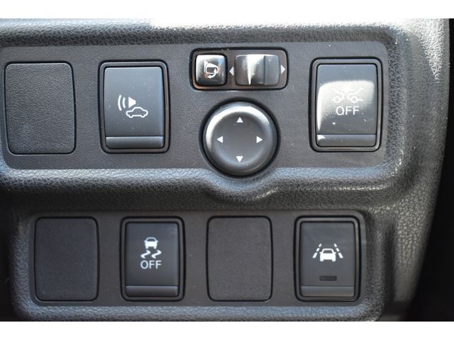 Nissan NOTE 2018-09 24251-8
