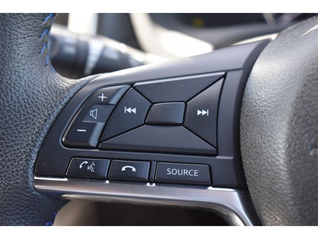 Nissan NOTE 2018-09 24251-5