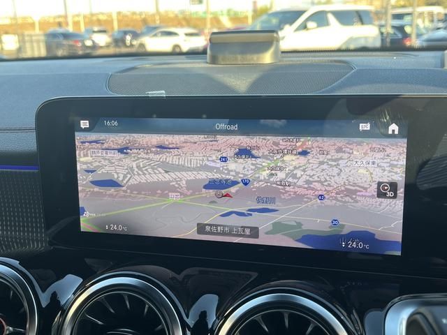 Mercedes Benz EQB 2022-09 189825-10