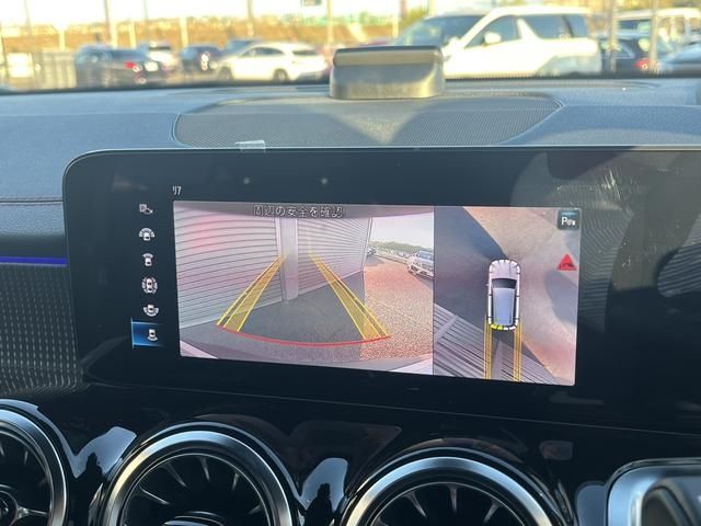 Mercedes Benz EQB 2022-09 189825-11