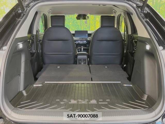 Honda VEZEL 2022-12 235463-10