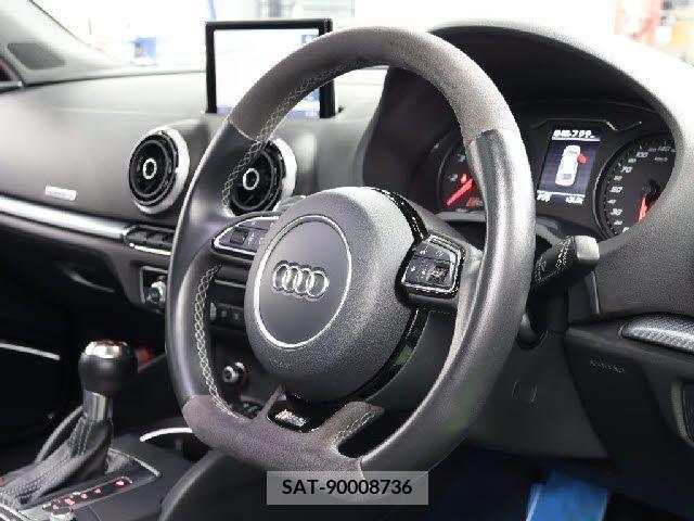 Audi RS3 SPORTBACK 2016-09 320117-18