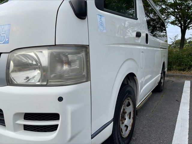 Toyota HIACE VAN 2005-07 3458-17