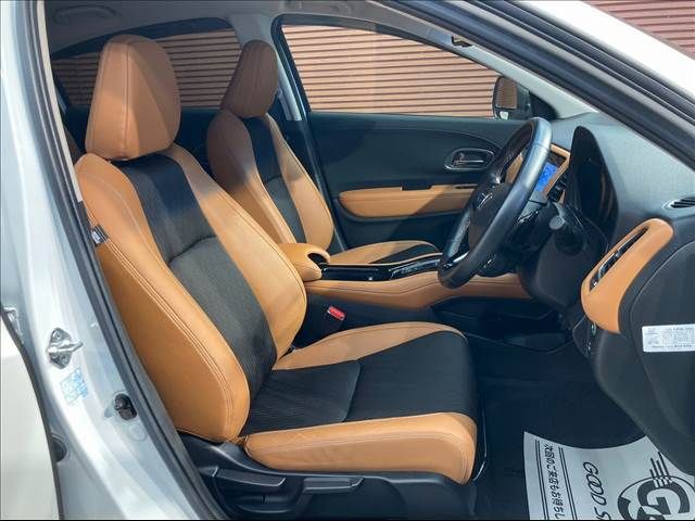 Honda VEZEL 2018-11 24083-9