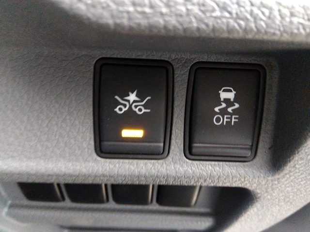 Nissan NV350 Caravan 2020-08 20043-14