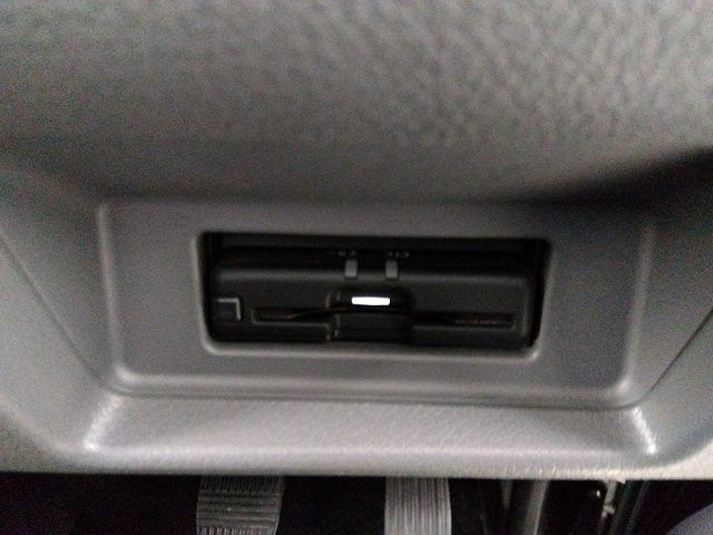 Nissan NV350 Caravan 2020-08 20043-15
