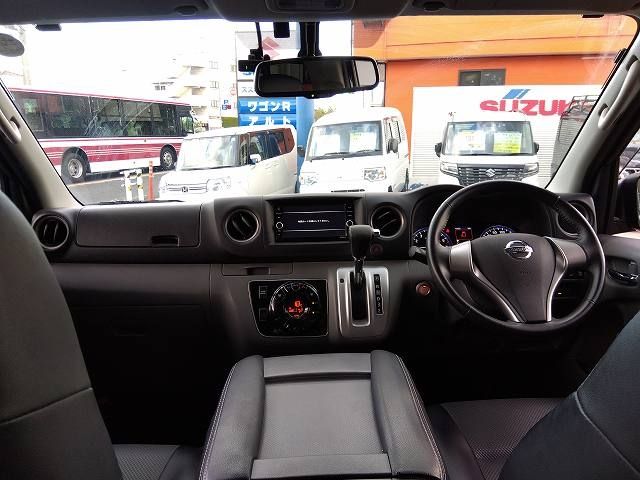 Nissan NV350 Caravan 2020-08 20043-2