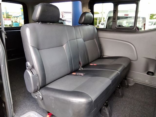 Nissan NV350 Caravan 2020-08 20043-4