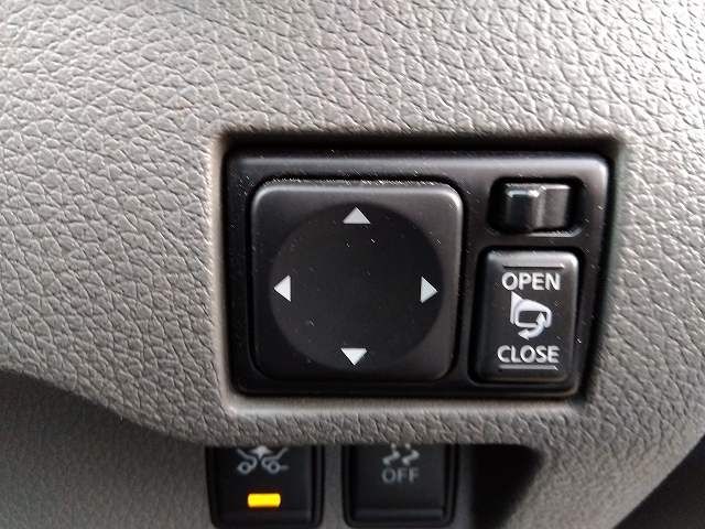 Nissan NV350 Caravan 2020-08 20043-13