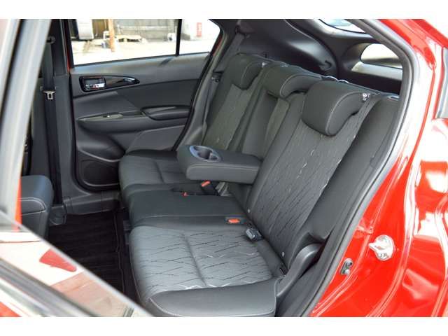 Mitsubishi ECLIPSE CROSS 2019-05 183077-13