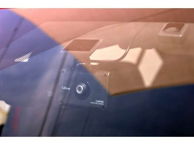 Mitsubishi ECLIPSE CROSS 2019-05 183077-6