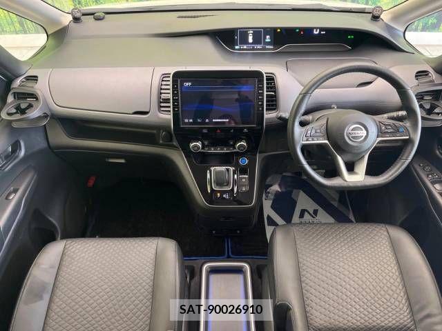 Nissan SERENA 2020-09 284228-1