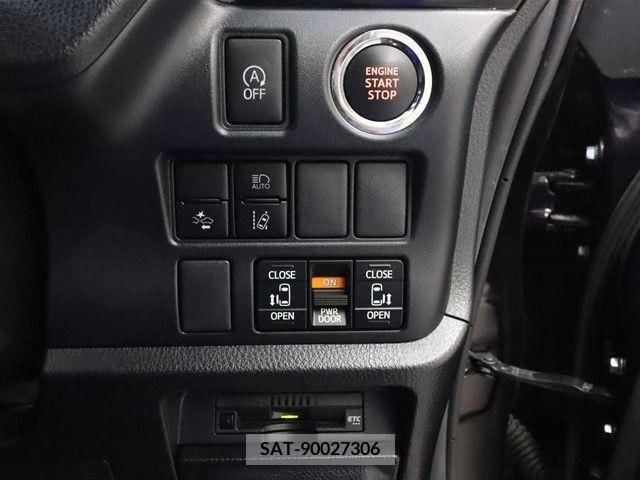 Toyota VOXY 2018-11 202222-11