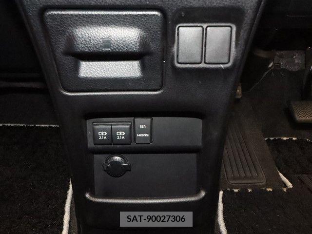 Toyota VOXY 2018-11 202222-13