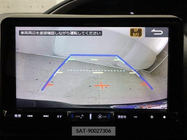 Toyota VOXY 2018-11 202222-15