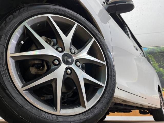 Toyota ESQUIRE 2019-02 12418-13