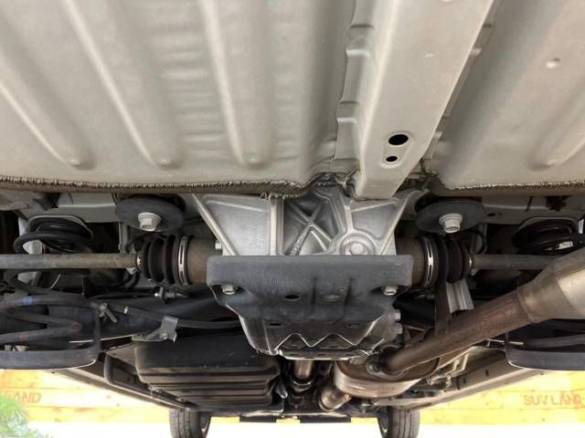 Toyota ESQUIRE 2019-02 12418-19