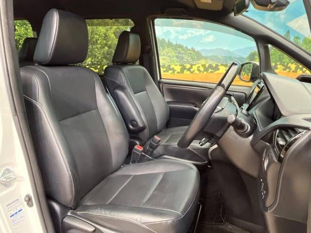Toyota ESQUIRE 2019-02 12418-8