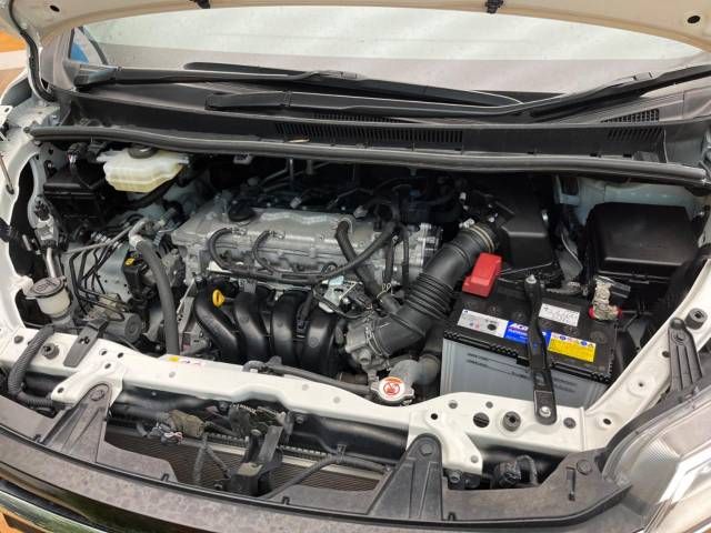 Toyota ESQUIRE 2019-02 12418-18